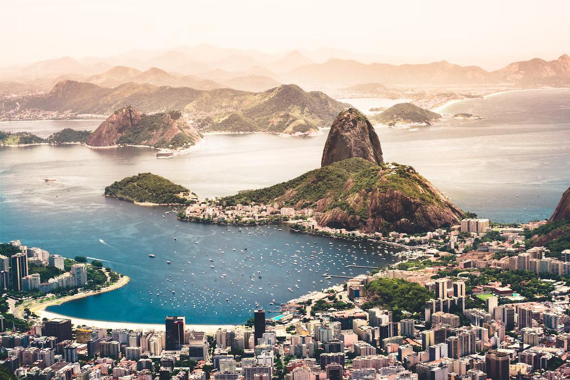 Explore Rio de Janeiro background